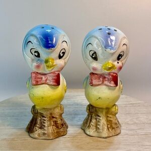 Vintage Ceramic Blue Bird Salt and Pepper Shakers Japan